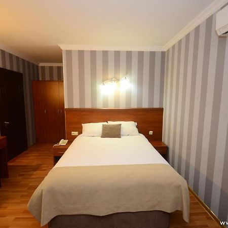 Hotel Istanbul Батуми Экстерьер фото